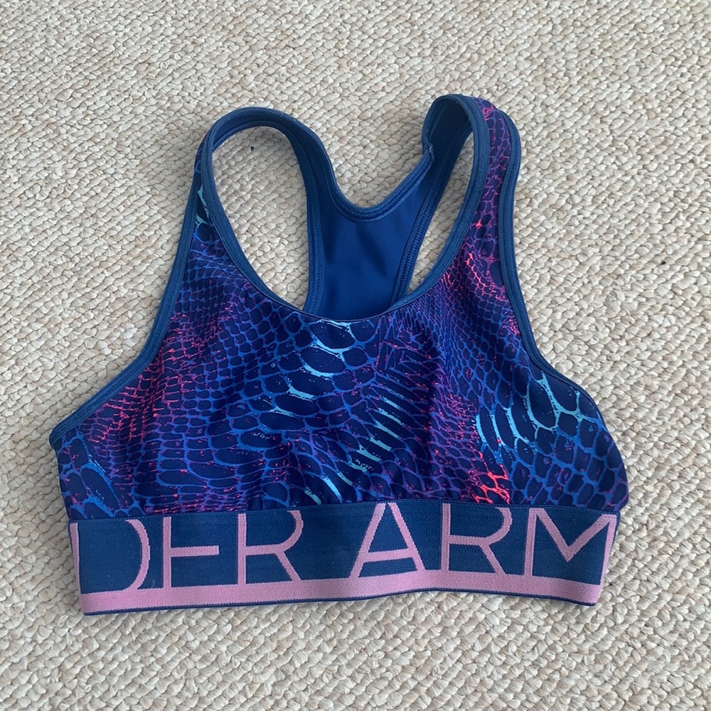 Patterned Under armor sports bra